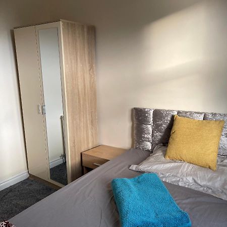Pc Lodge Kingswood St Preston R1 المظهر الخارجي الصورة