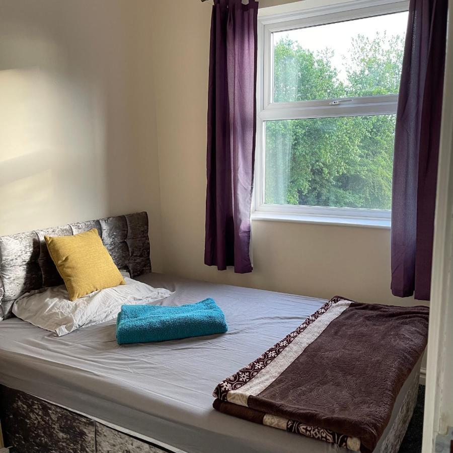 Pc Lodge Kingswood St Preston R1 المظهر الخارجي الصورة