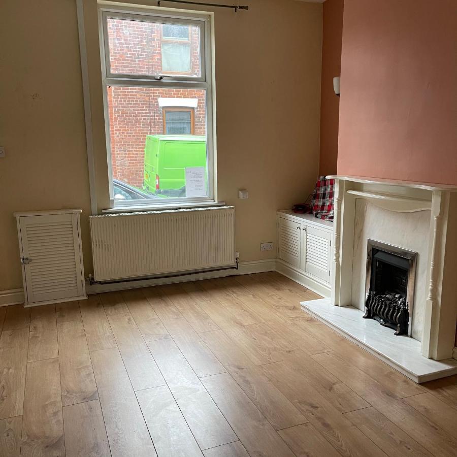 Pc Lodge Kingswood St Preston R1 المظهر الخارجي الصورة